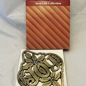 Avon Cast Iron Brass Finish "Holly & Joy" Holiday Christmas Trivet, Vintage NIB